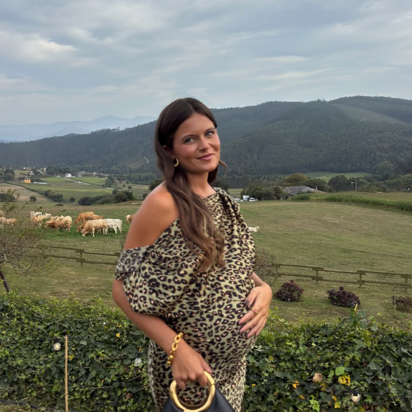 BEA GIMENO CON COMPLEMENTOS OSB VINTAGE