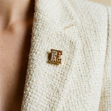 PIN BROOCH AND GLITTER