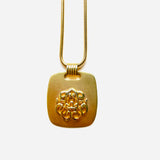 BORA NECKLACE