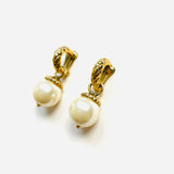NEBA PLAIN PEARL SQUARE EARRINGS