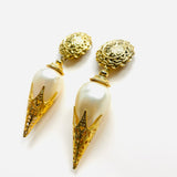 MOON EARRINGS